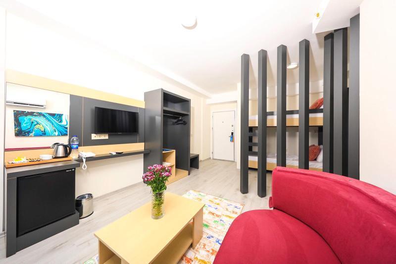 Royal Towers Hotel Lara Antalya Ngoại thất bức ảnh