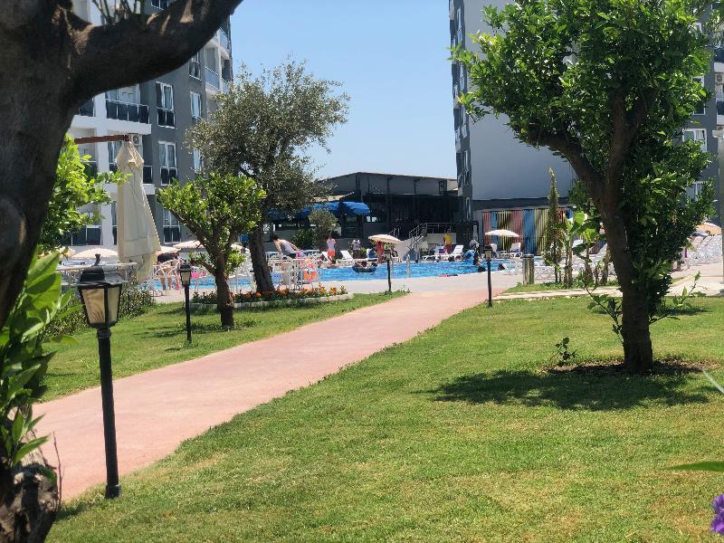 Royal Towers Hotel Lara Antalya Ngoại thất bức ảnh