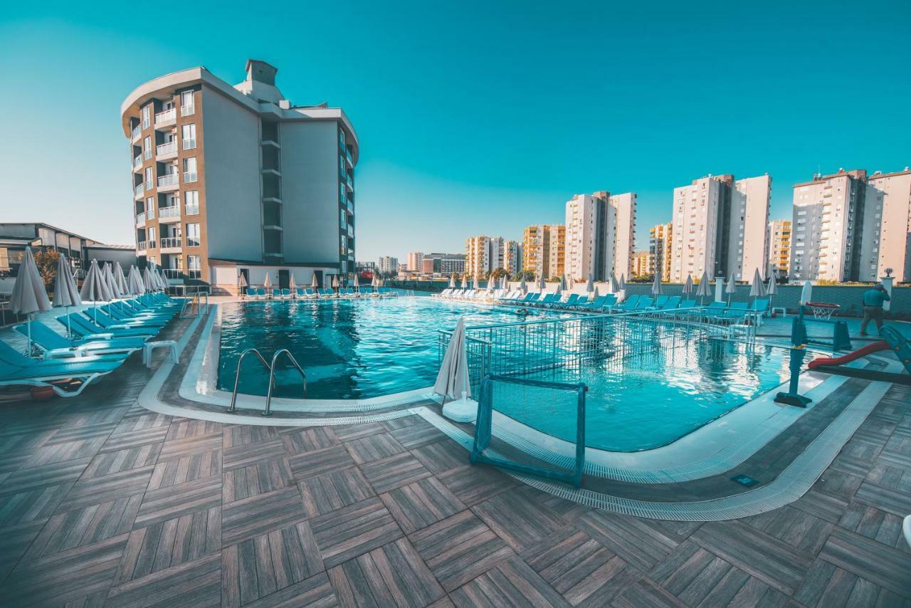 Royal Towers Hotel Lara Antalya Ngoại thất bức ảnh