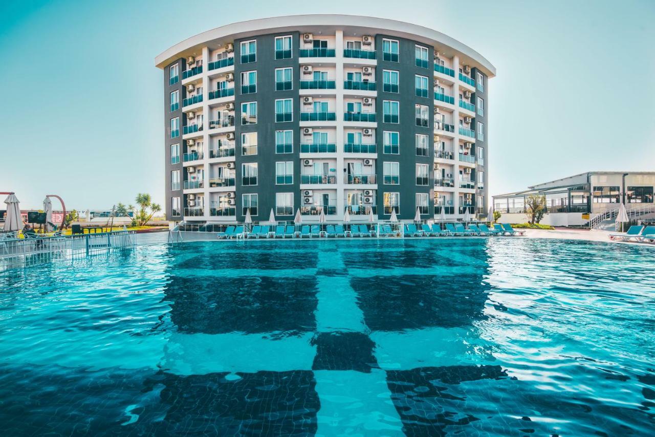 Royal Towers Hotel Lara Antalya Ngoại thất bức ảnh