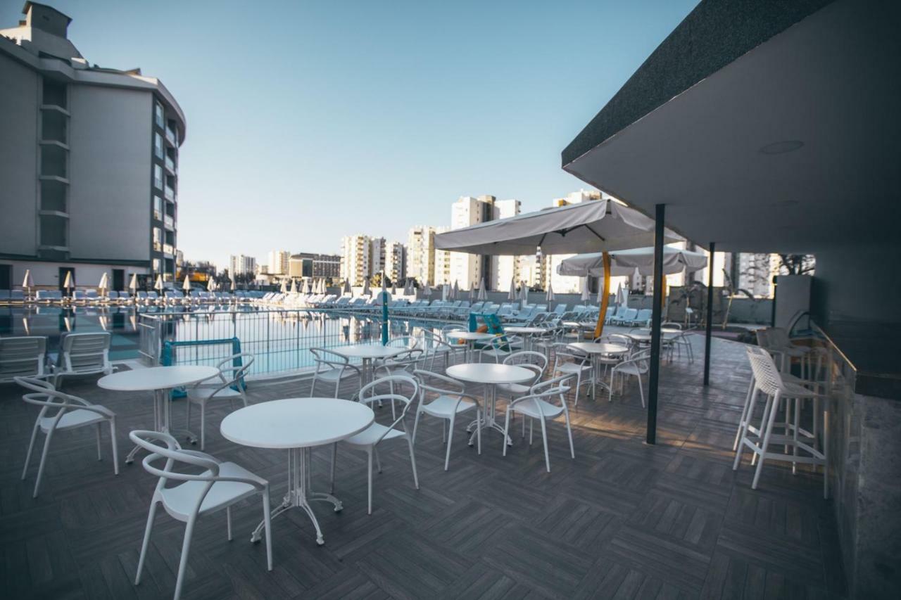 Royal Towers Hotel Lara Antalya Ngoại thất bức ảnh